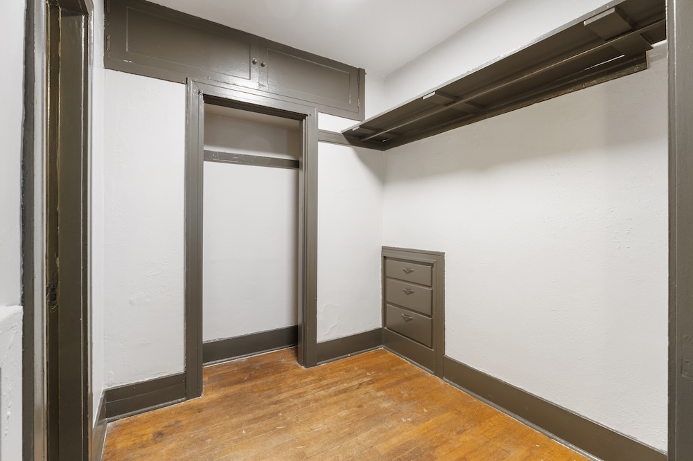 Ambassador Gallery Image