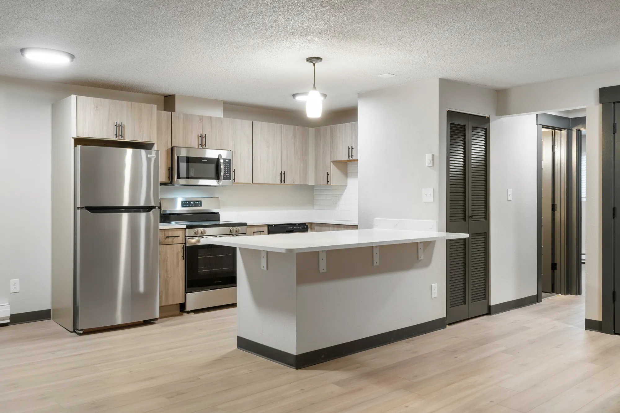 Bayswater Gallery Fully Renovated