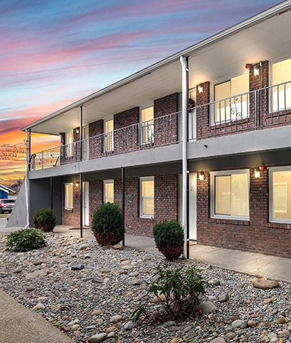 Communities: Cabana Court