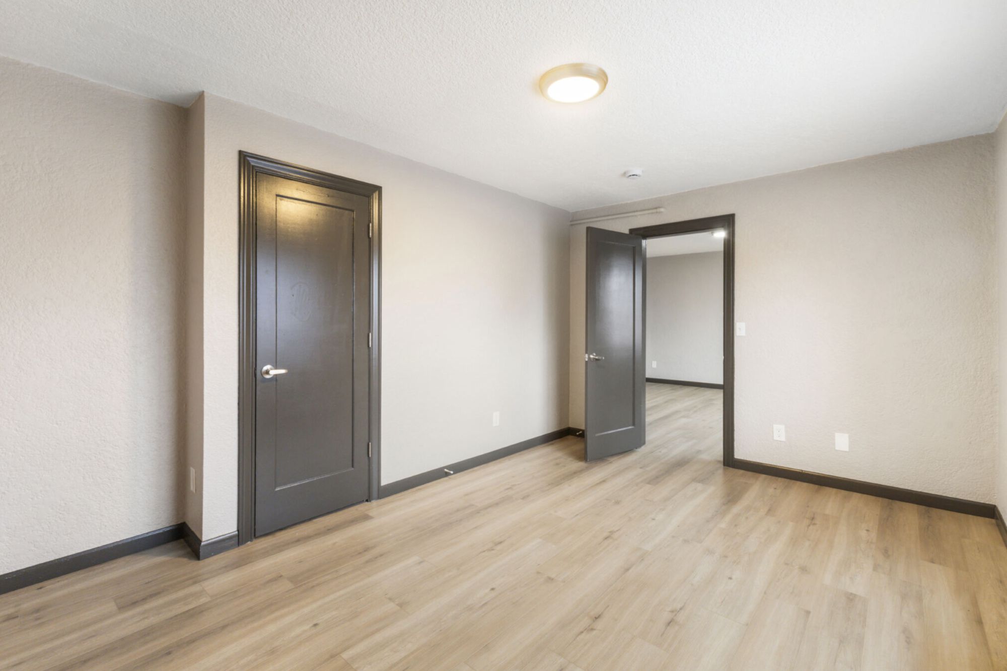 Garfield Center 1 Bedroom Gallery Image 1