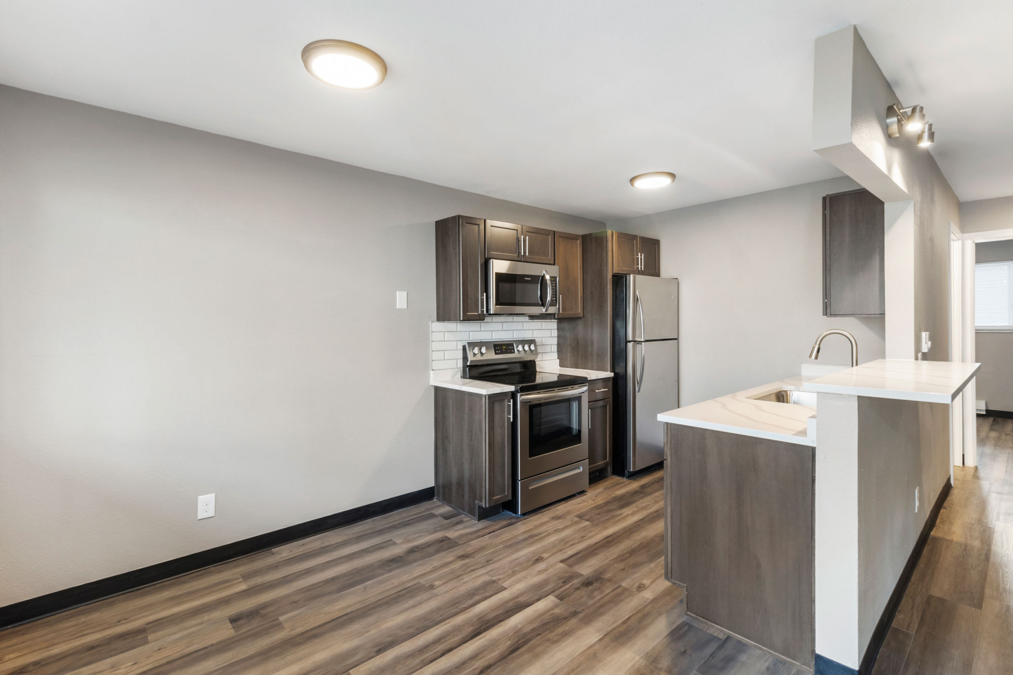 Hideaway Gallery 2 Bedroom Image 2