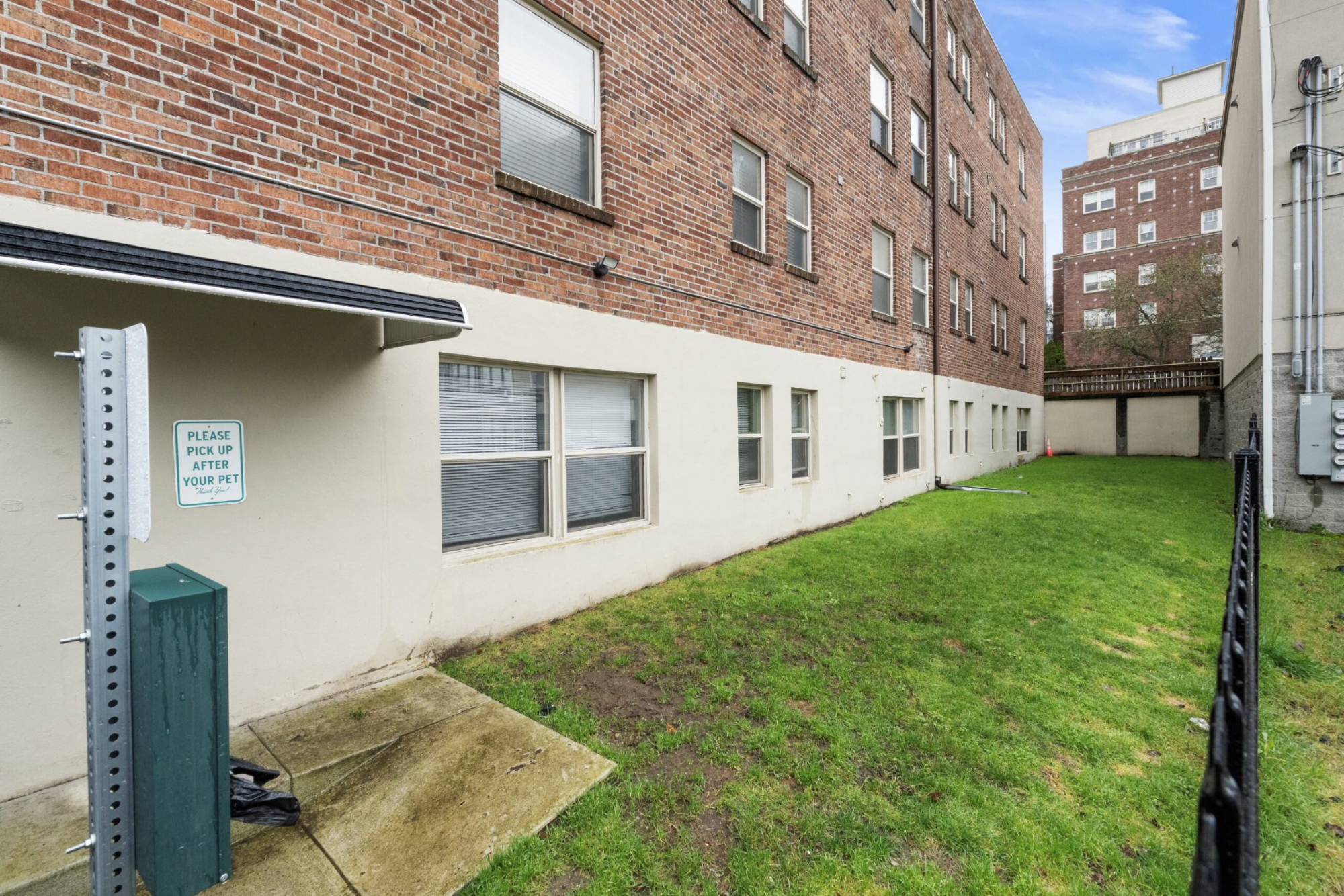 Amenities: Fitness Center